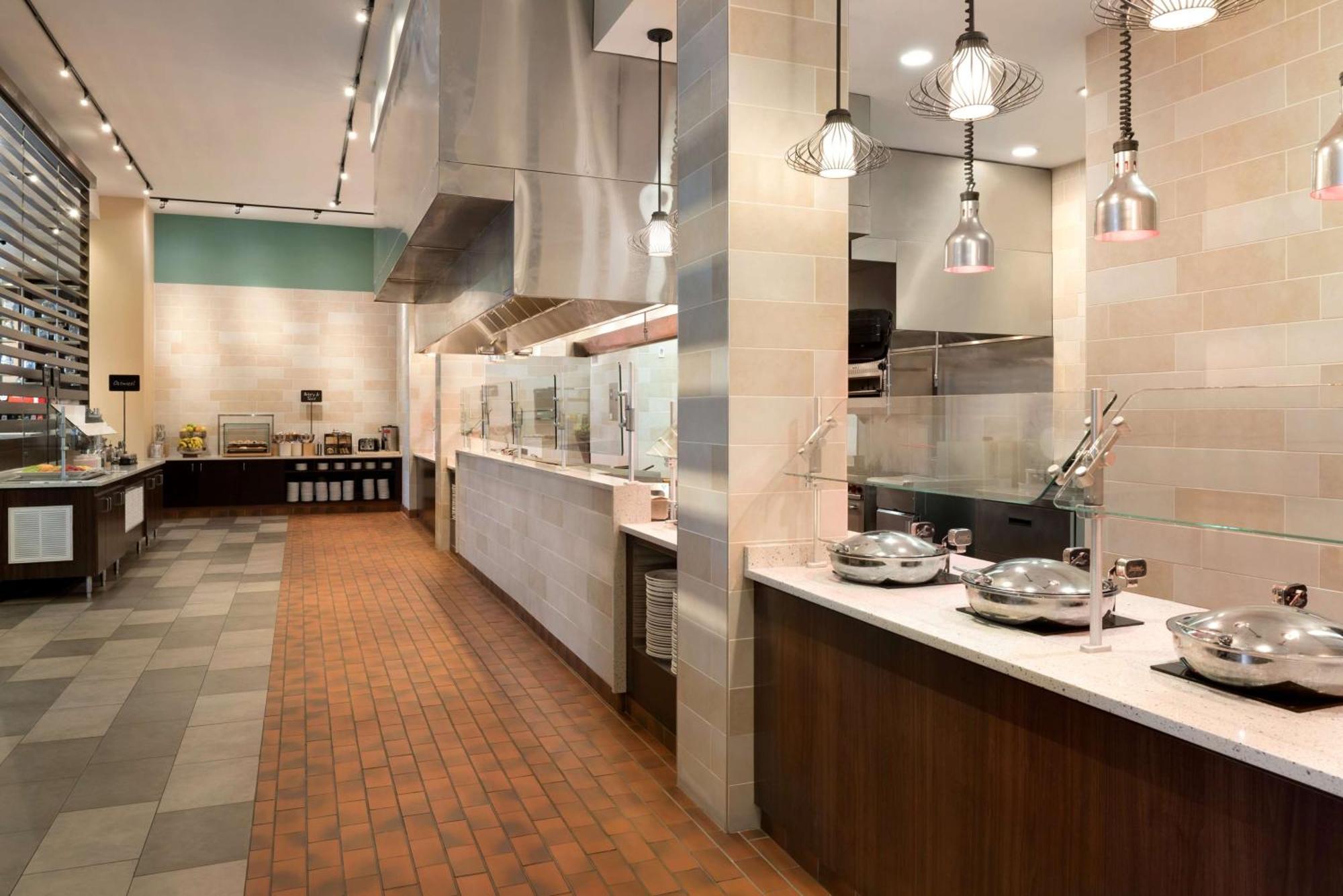 Embassy Suites By Hilton Chicago Naperville Extérieur photo